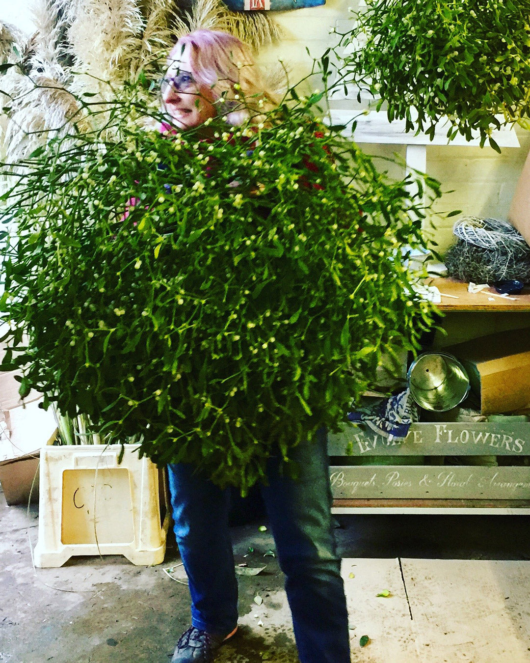 Mistletoe Heart - Bough/EXTRA LARGE **PRE-ORDER-Including Delivery**